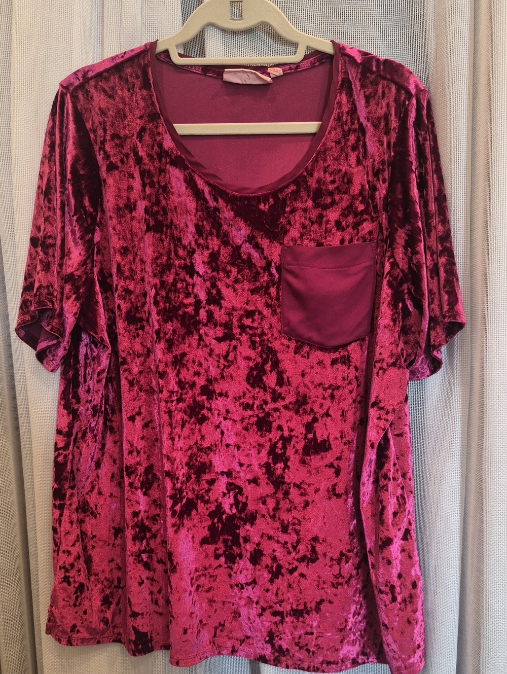 EVRI Crushed Velvet Short Sleeve Tee - Fuchsia